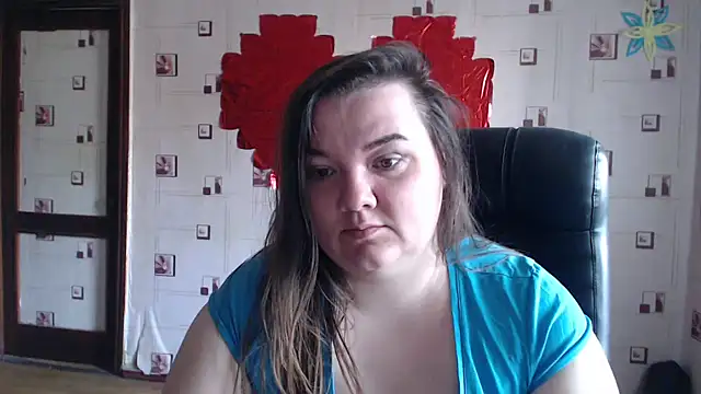 Snapshot of TasyaBigTTs chatting on 03/10/25, 12:37 TasyaBigTTs online show from 03/10/25, 12:37