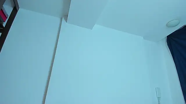 emiily15   online show from 01/31/25, 08:43