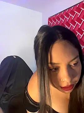 emiily15   online show from 09/15/25, 05:57