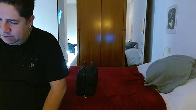 THIAGOEVA online show from 09/29/25, 08:30