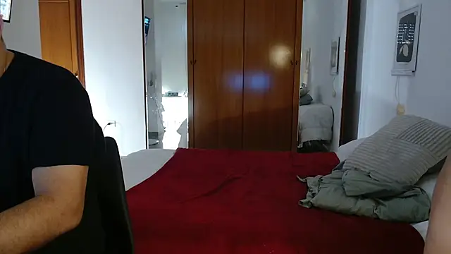 THIAGOEVA online show from 10/25/25, 07:49