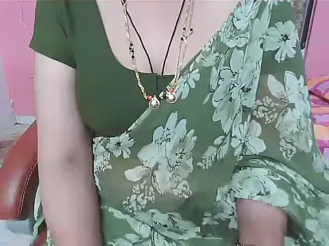 sunitha-3 online show from 09/25/25, 05:49