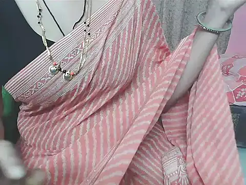 sunitha-3 online show from 10/10/25, 04:33