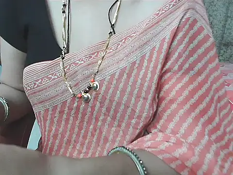 sunitha-3 online show from 10/10/25, 04:39