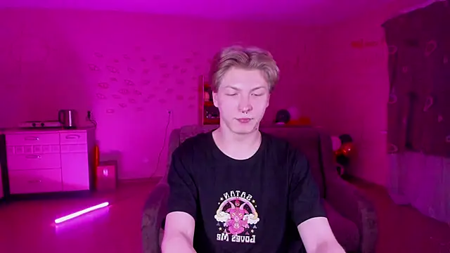 TheMikeSever online show from 01/14/25, 05:34