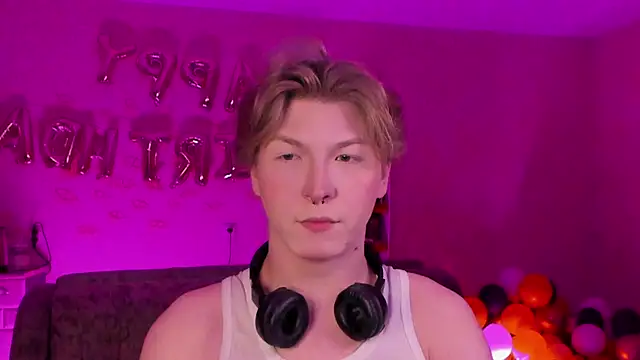 TheMikeSever online show from 02/19/25, 04:55