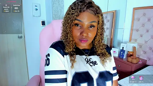 Isla Scott online show from 03/21/25, 02:29