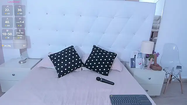 Isla Scott online show from 09/11/25, 11:32