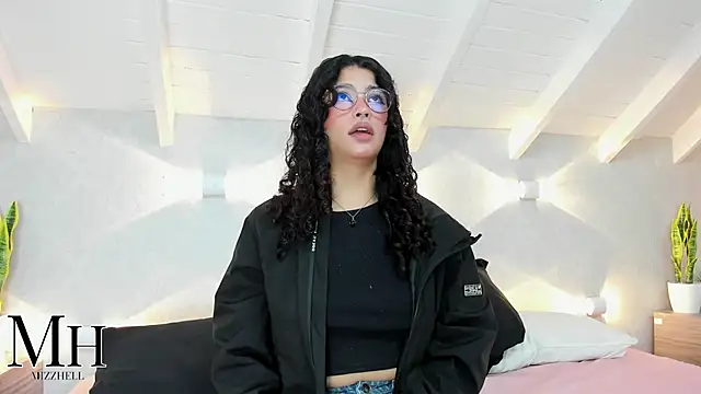 MizzHell online show from 01/15/25, 12:36