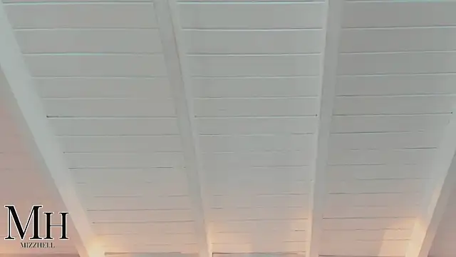 MizzHell online show from 03/31/26, 03:52