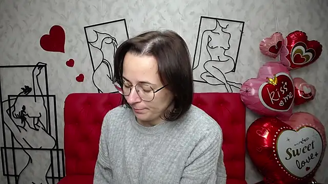 MarieSho online show from 02/16/25, 08:21