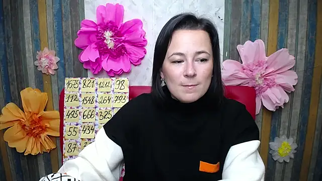 MarieSho online show from 10/10/25, 05:23