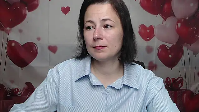 Snapshot of MarieSho chatting on 05/17/26, 04:58 MarieSho online show from 05/17/26, 04:58