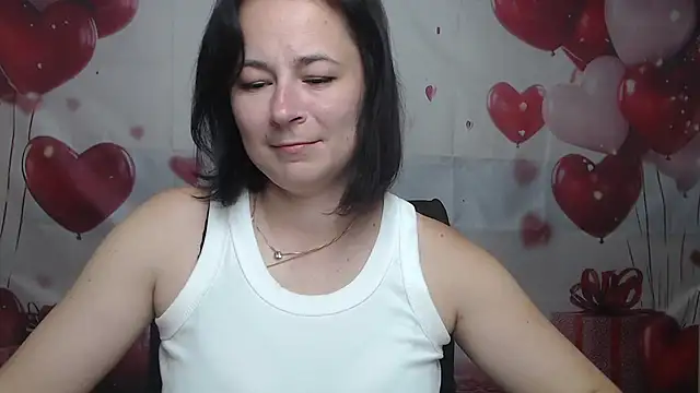 Snapshot of MarieSho chatting on 07/06/26, 05:04 MarieSho online show from 07/06/26, 05:04