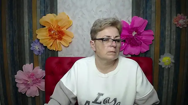 EmiliaGree online show from 04/22/26, 05:14