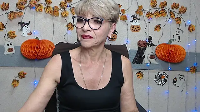 EllaBonito online show from 11/18/25, 12:31