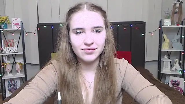 Snapshot of LauraHlot chatting on 01/26/25, 10:35 LauraHlot online show from 01/26/25, 10:35