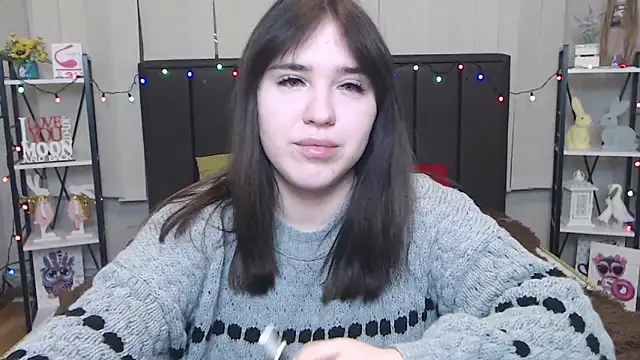 Snapshot of LauraHlot chatting on 01/30/25, 01:44 LauraHlot online show from 01/30/25, 01:44