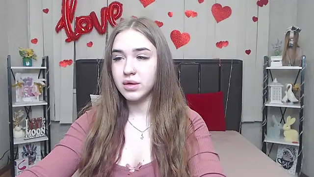 LauraHlot online show from 03/07/26, 06:38