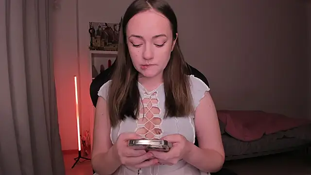 WalkingGirl online show from 02/02/25, 06:42