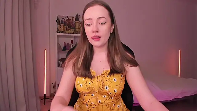 WalkingGirl online show from 02/08/25, 06:22