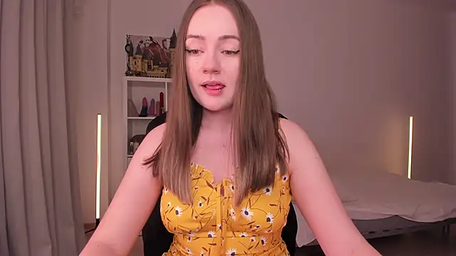 WalkingGirl online show from 02/08/25, 09:25