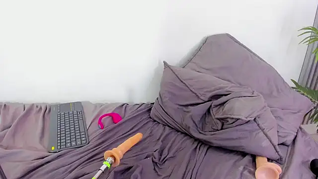 Sofia  rivera online show from 02/23/25, 07:17