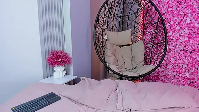 Sofia  rivera online show from 03/19/25, 06:12