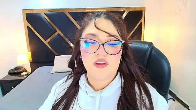 Snapshot of Camiila_Osorio chatting on 04/30/26, 07:09 Camiila Osorio online show from 04/30/26, 07:09