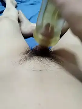 zwc147369 online show from 02/26/25, 07:20