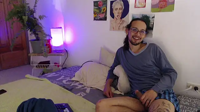 AsRusell666 online show from 10/19/25, 07:53