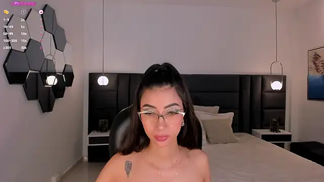 ValeriaVelvet online show from 03/19/25, 05:50