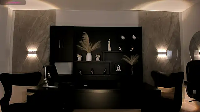 ValeriaVelvet online show from 10/17/25, 12:08