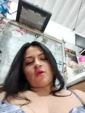 Linda Lars online show from 03/17/25, 05:23