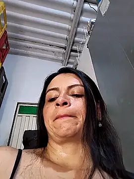 Linda Lars online show from 09/22/25, 04:03