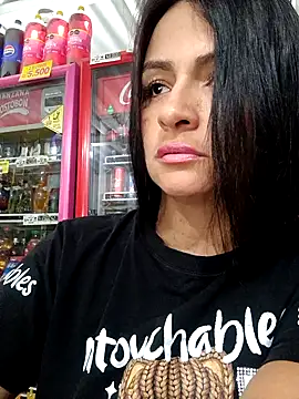 Linda Lars online show from 10/11/25, 02:22