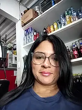 Linda Lars online show from 11/03/25, 02:57