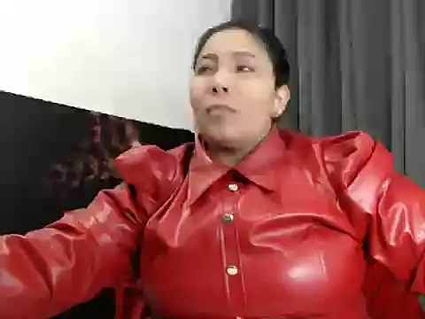 LeizaMagnus online show from 01/13/26, 06:02