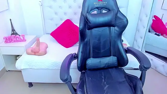 silvana  miller online show from 02/05/25, 07:20