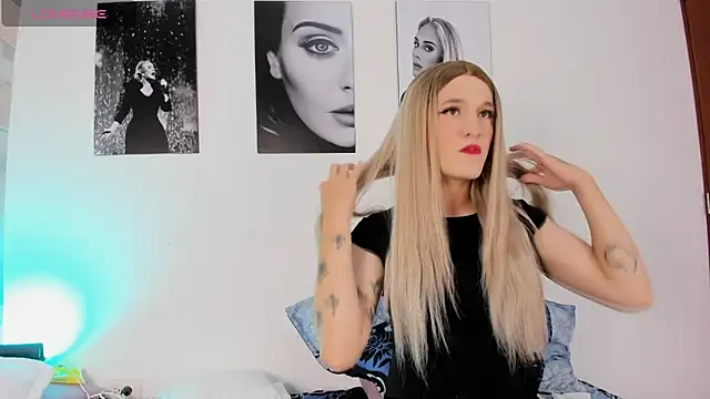 JESSI NAOMI online show from 01/04/25, 04:01