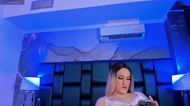 JESSI NAOMI online show from 02/04/25, 07:07