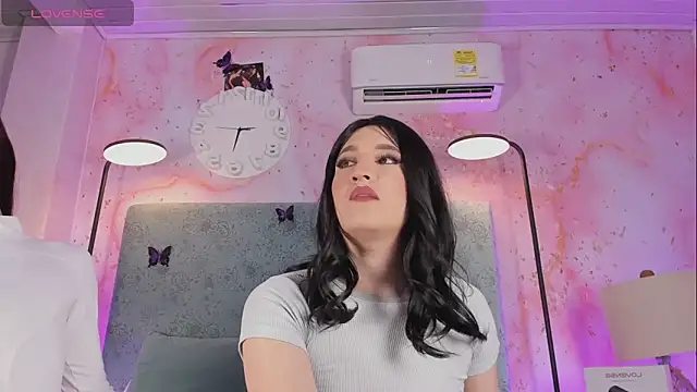 JESSI NAOMI online show from 04/11/26, 04:06