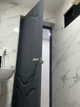 Arilw online show from 10/31/25, 11:11