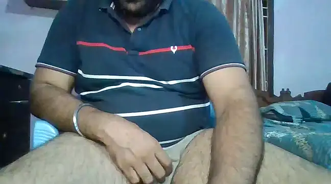 Snapshot of boyplay1000 chatting on 02/15/25, 04:23 boyplay1000 online show from 02/15/25, 04:23