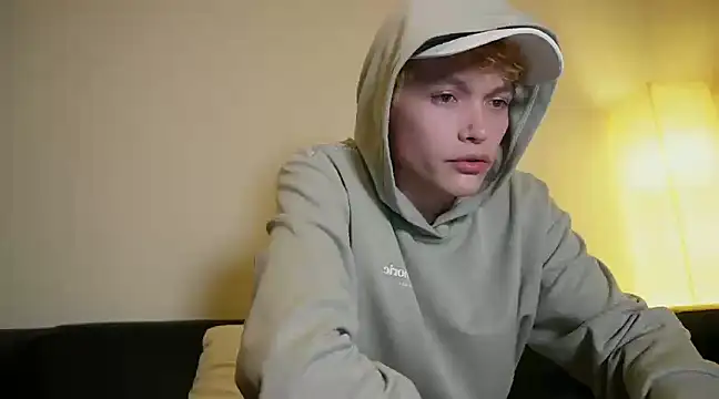 Snapshot of ccamilo-andress chatting on 12/31/24, 05:18 ccamilo-andress online show from 12/31/24, 05:18