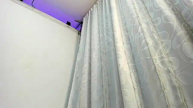 Milk max 18 online show from 03/22/25, 09:13