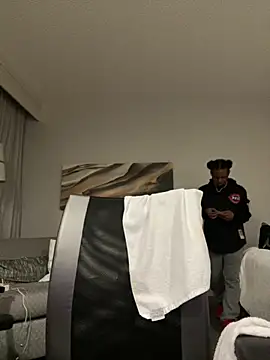 MobyDxck online show from 12/22/24, 12:50