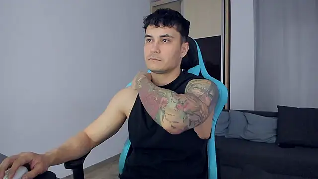 MatMalonne online show from 12/25/24, 10:17