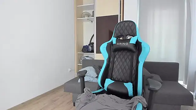 MatMalonne online show from 02/14/25, 01:40