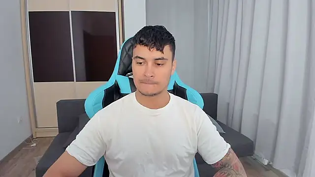 MatMalonne online show from 10/15/25, 07:08